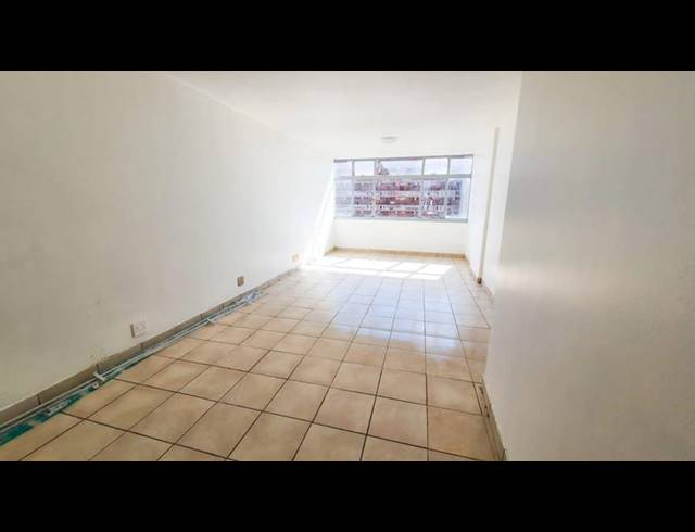 1 BEDROOM HOUSE FOR SALE IN SUNNYSIDE